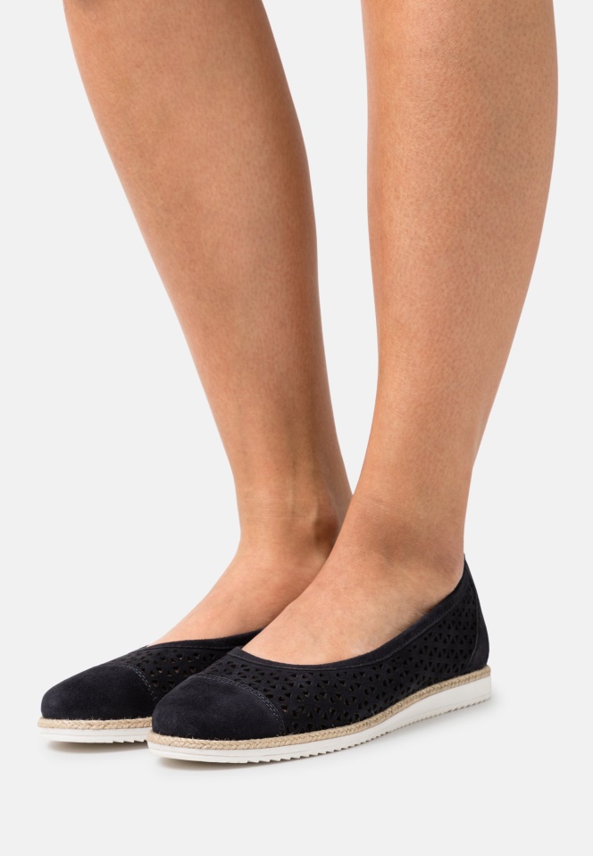 Beige Ballet Pumps Gabor