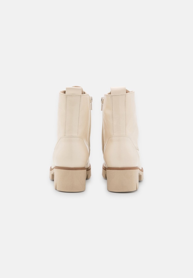 Gabor Panna Lace-Up Ankle Boots
