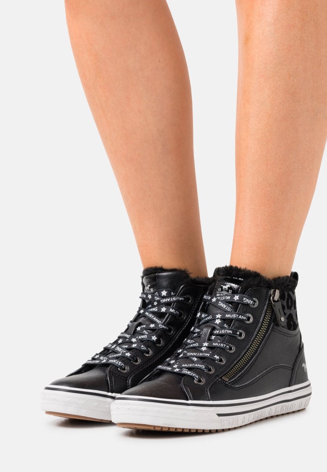 Beige Gabor High-Top Trainers