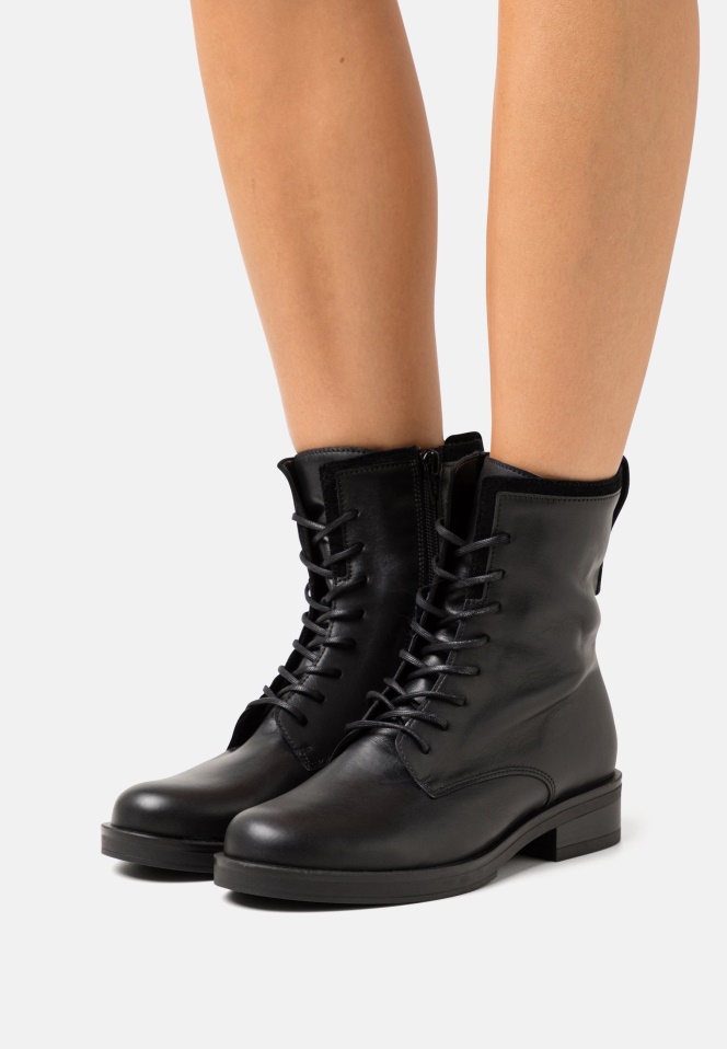 Lace-Up Ankle Boots Blue Gabor