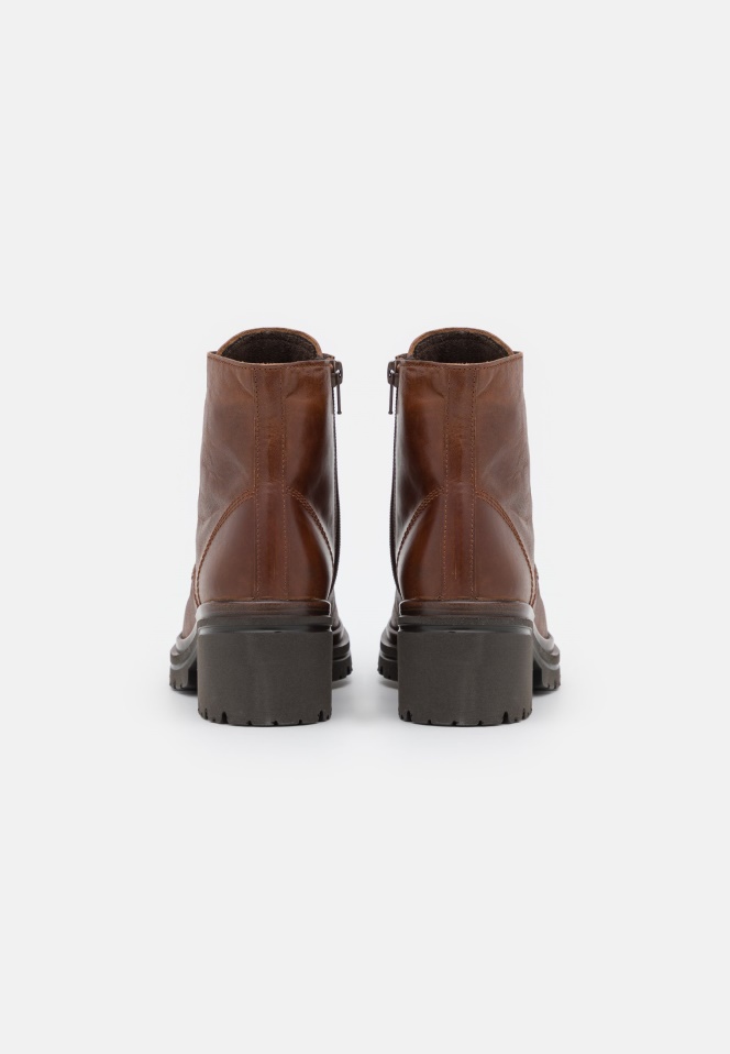 Peanut Lace-Up Ankle Boots Gabor