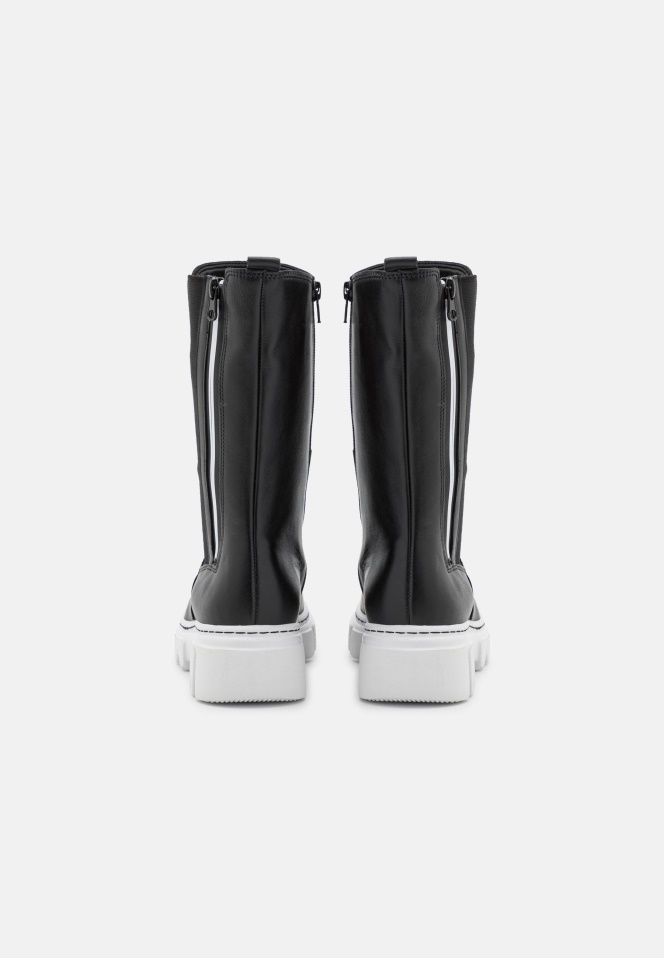 Platform Boots Black/White Gabor