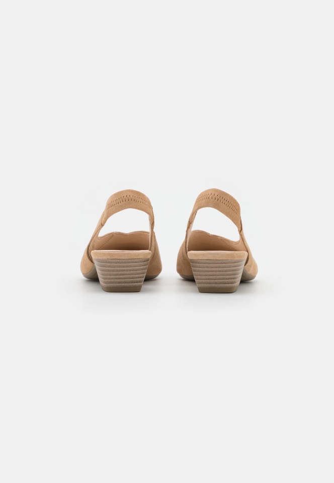 Caramel Gabor Classic Heels