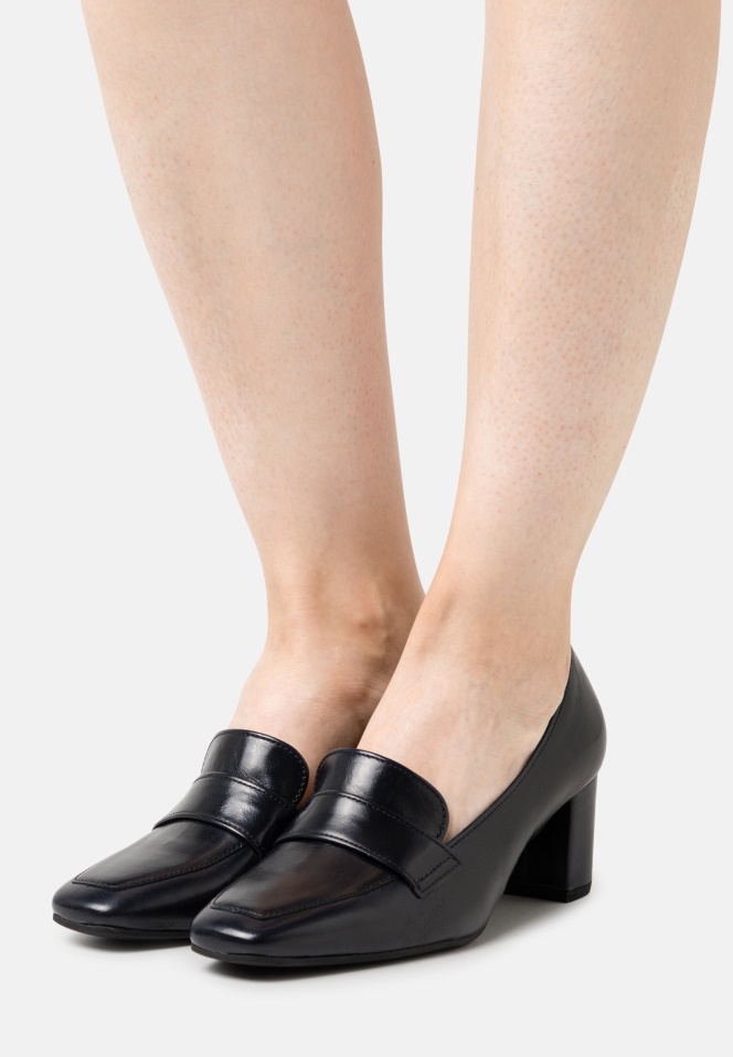 Gold Gabor Classic Heels